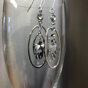 🦋4 for$15🦋 Sparkling Silver Earrings